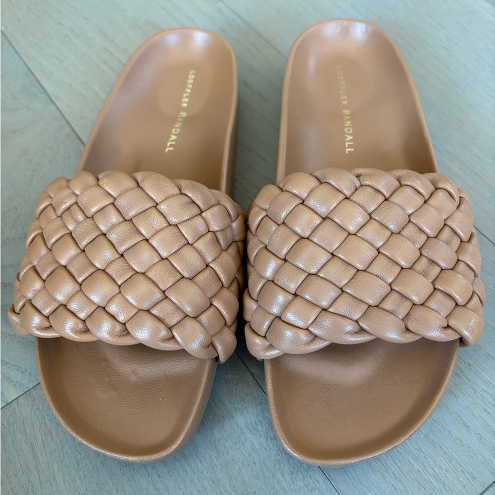 LOEFFLER RANDALL Camel Sonnie Woven Leather Slide Sandals Size 8 Dasan color